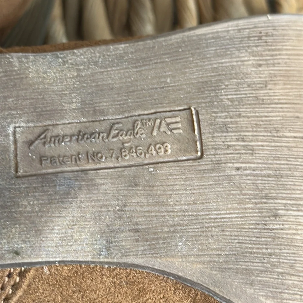American Eagle Brown Ankle Boots size‎ 6
